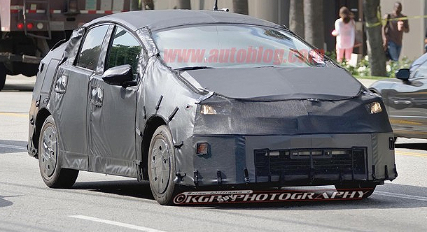 toyota-prius-2015